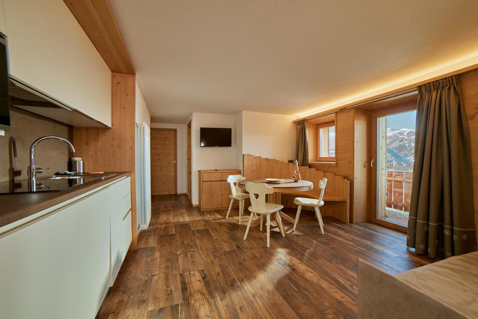 Hotel Vallechiara Bormio Exteriör bild