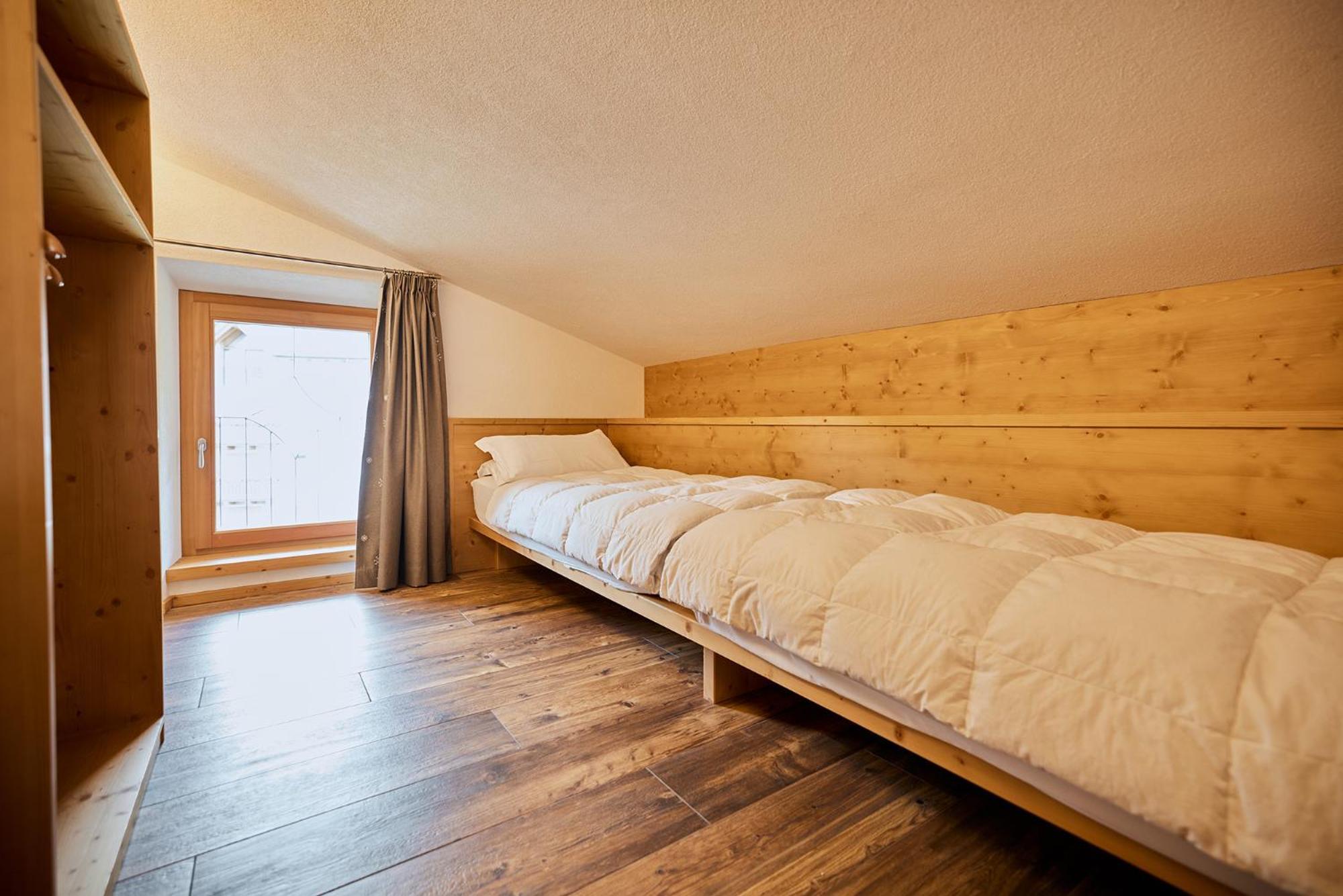 Hotel Vallechiara Bormio Exteriör bild
