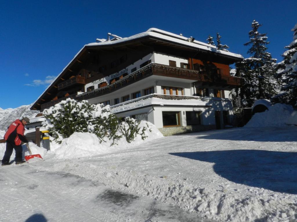 Hotel Vallechiara Bormio Exteriör bild